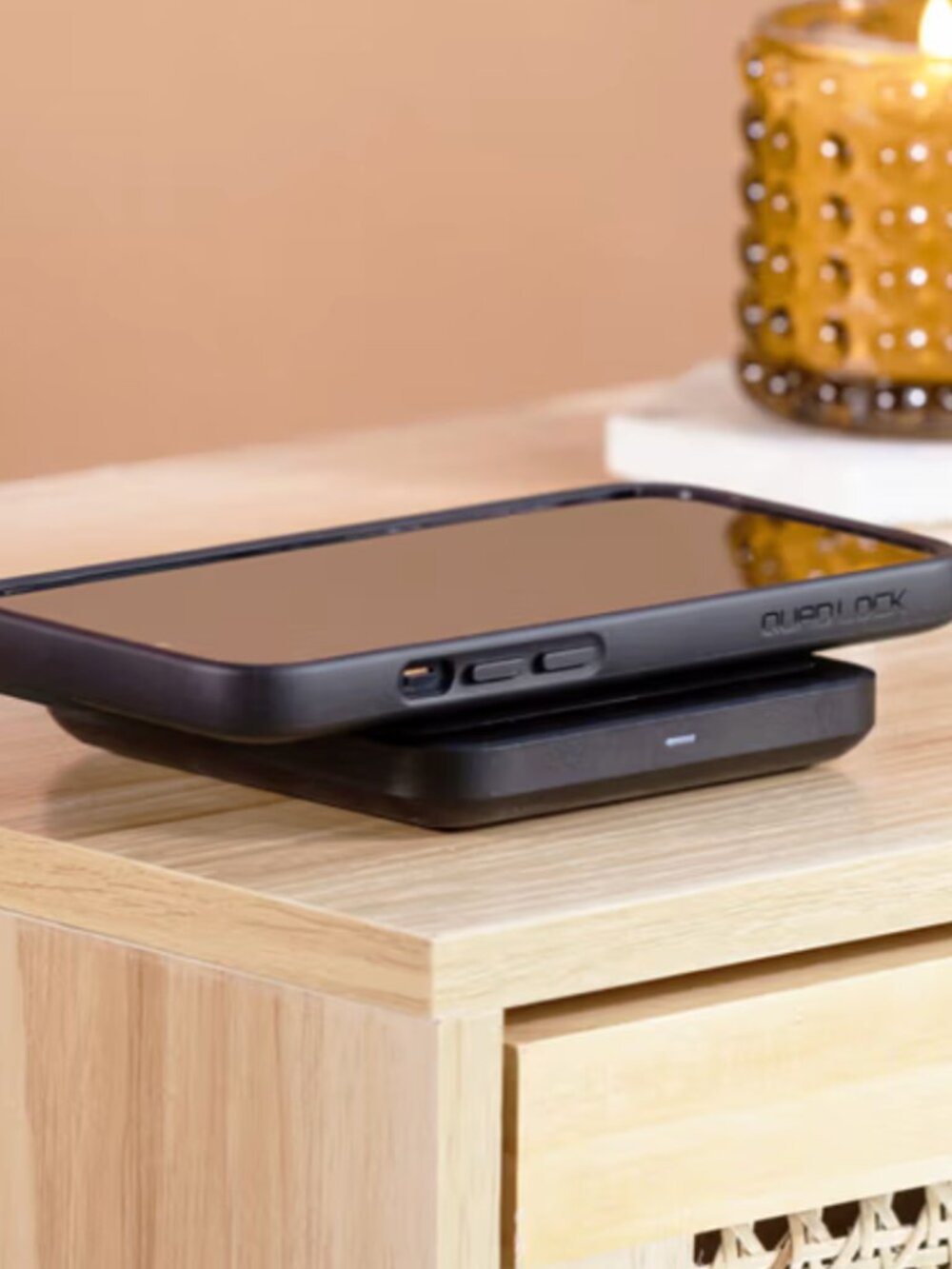 Quad Lock Home/Office - Wireless Charging Pad